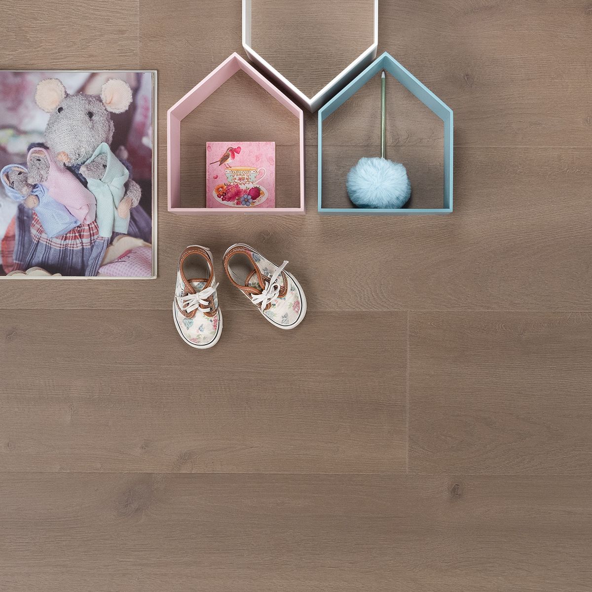 Douwes Dekker Solide brede plank kruidnagel