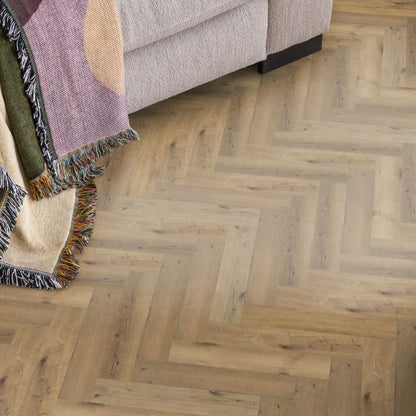 Ambiant Spigato visgraat dryback dark oak