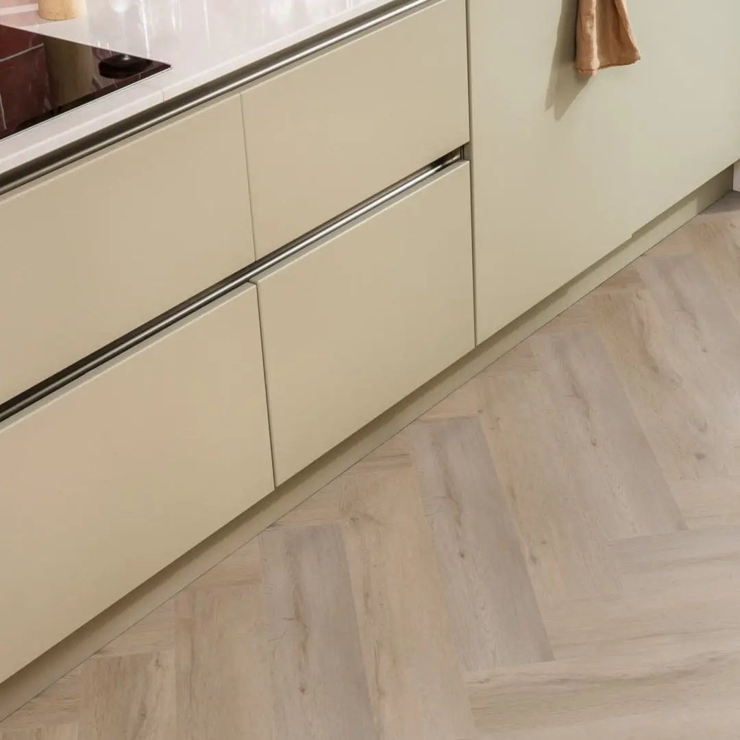Ambiant Spigato Vivero visgraat dryback natural oak